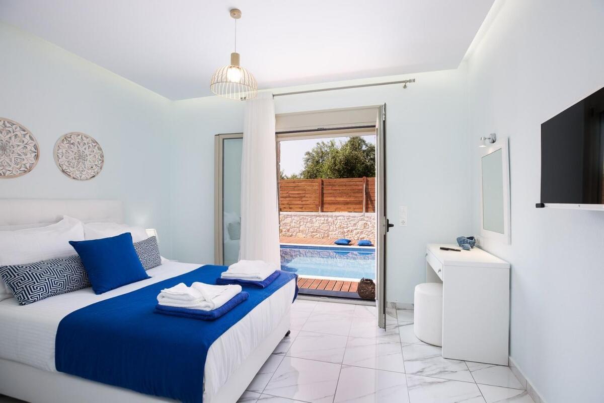 Villa Vera - With Private Heated Pool & Jacuzzi Pangalohóri Kültér fotó